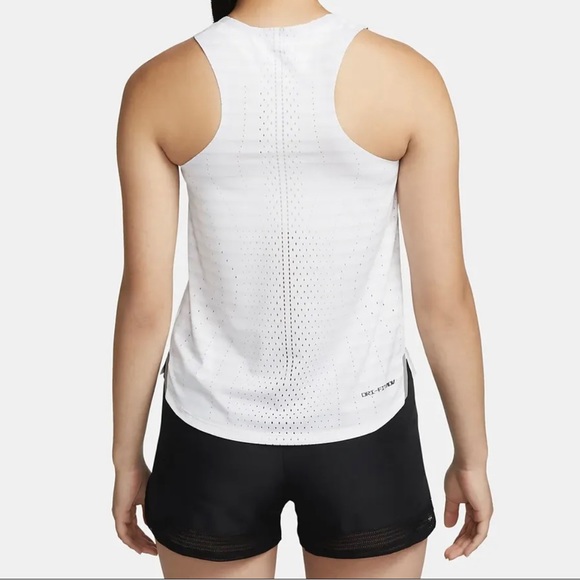 Nike Dri-Fit ADV AeroSwift Women’s NN Pro Running Singlet Size Medium - Picture 3 of 11